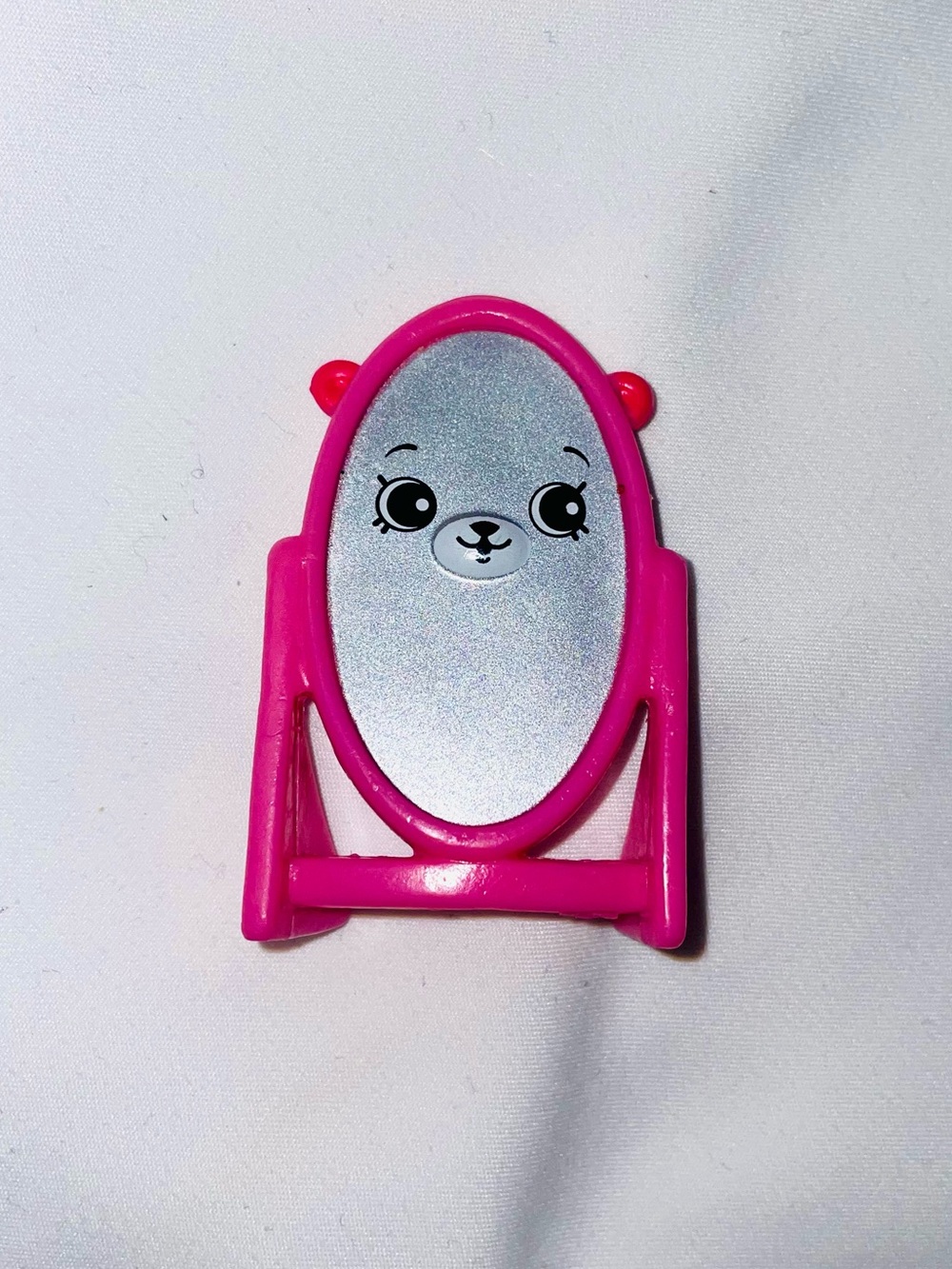 RARE Shopkins Happy Places "Bathing Bunny"